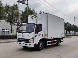 國六 解放虎VN4.2米錫柴130馬力冷藏車