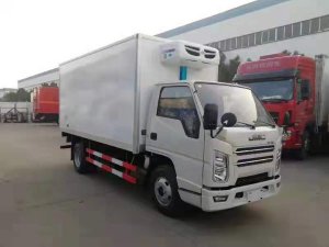 江鈴凱運國六4.2米冷藏車