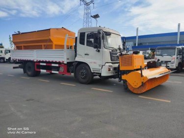 天錦多功能除雪融冰車